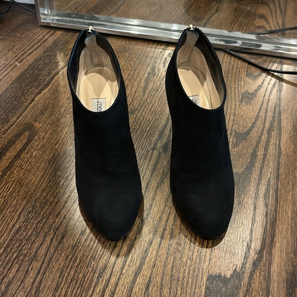 Jimmy Choo black suede booties - Picture 2 of 7